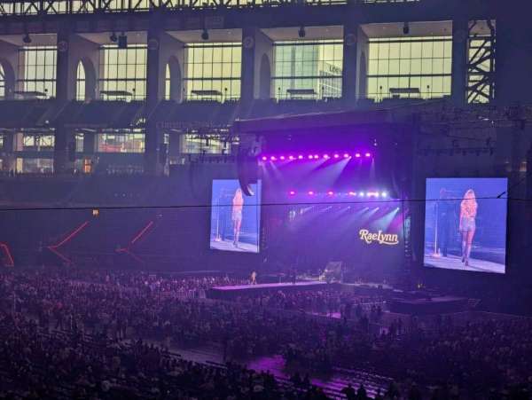 Globe Life Field, section: 123, row: 1, seat: 2