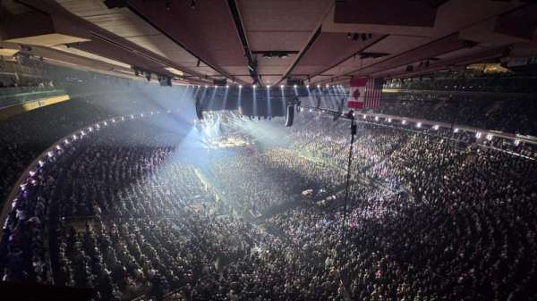 Madison Square Garden, section: 302, row: 1, seat: 2