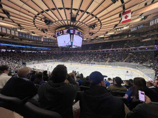 Madison Square Garden, section: 119, row: 17, seat: 10