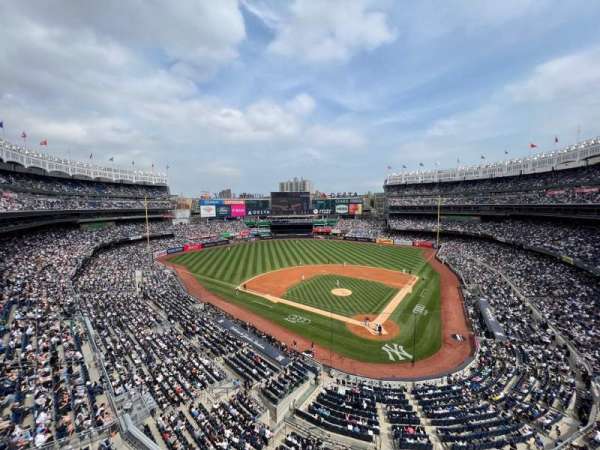 Yankee Stadium, section: 321, row: 1, seat: 8