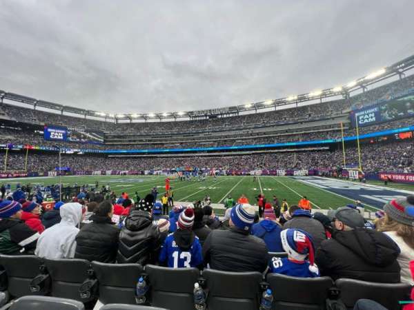 MetLife Stadium, section: 110, row: 6, seat: 8