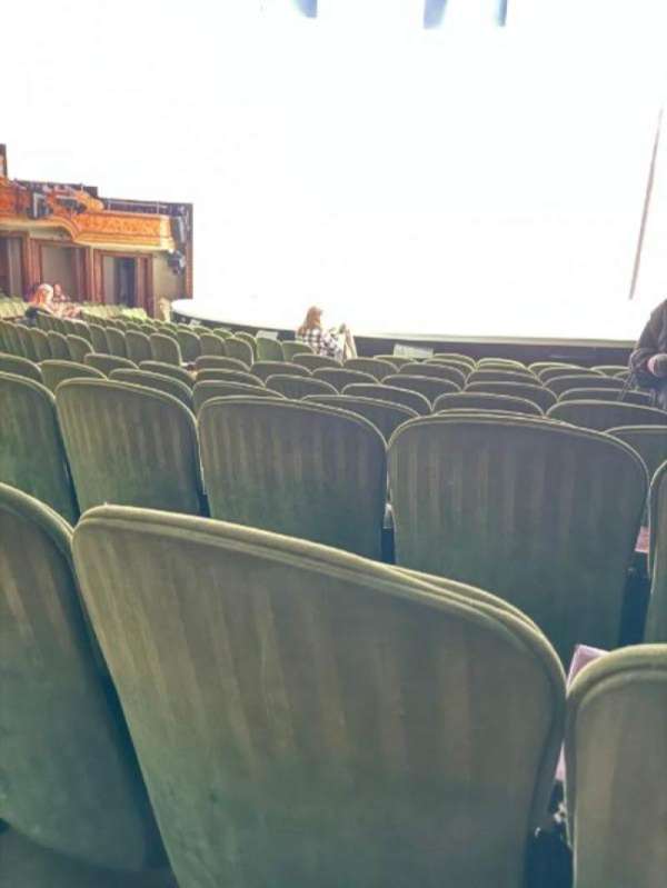 Nederlander Theatre, section: Orchestra R, row: J, seat: 20