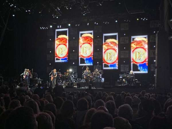 Hartford Healthcare Amphitheatre, section: 108, row: M, seat: 11