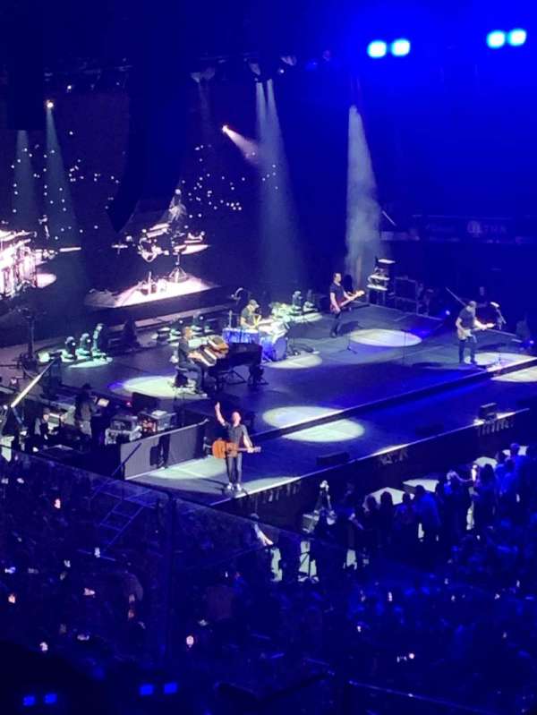 Madison Square Garden, section: 225, row: 5, seat: 4
