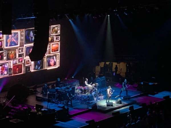 Madison Square Garden, section: 225, row: 5, seat: 4
