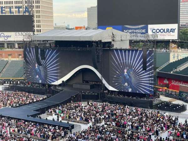 Truist Park, section: 317, row: 4, seat: 5