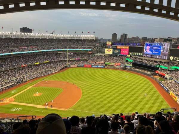 Yankee Stadium, section: 413, row: 12, seat: 16