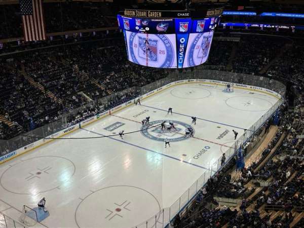 Madison Square Garden, section: 322, row: BS3, seat: 16