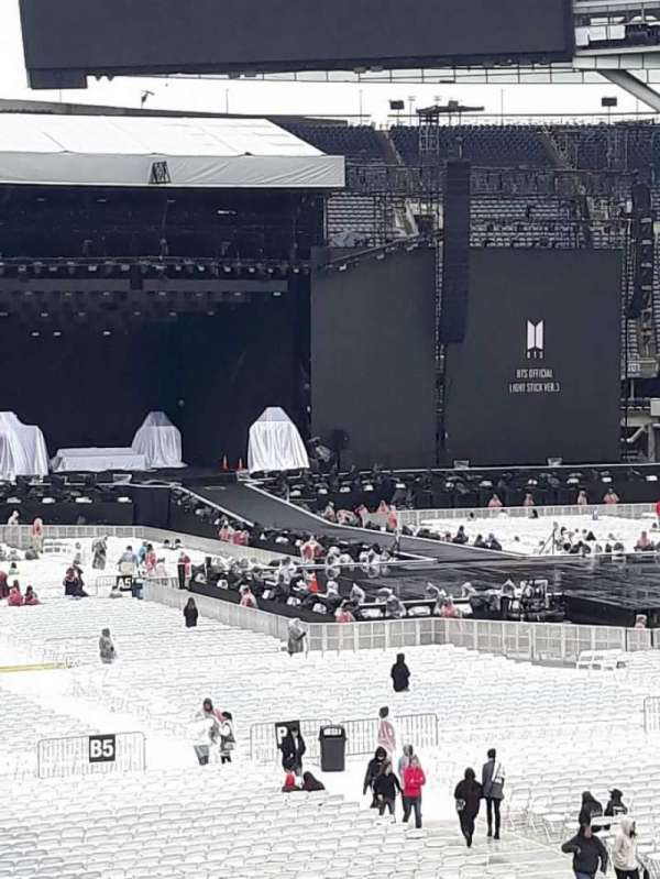 Soldier Field, section: 226, row: 4, seat: 5