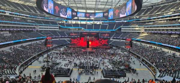 SoFi Stadium, section: 233, row: 29, seat: 25