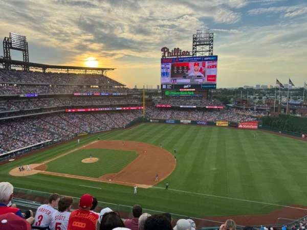 Citizens Bank Park, section: 313, row: 5, seat: 1