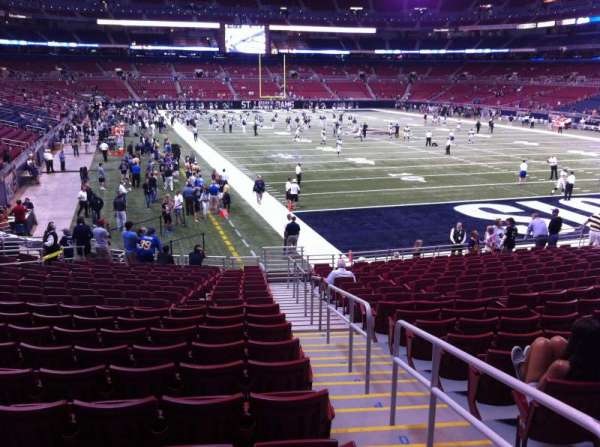 The Dome at America's Center, section: 105LO, row: U, seat: 2
