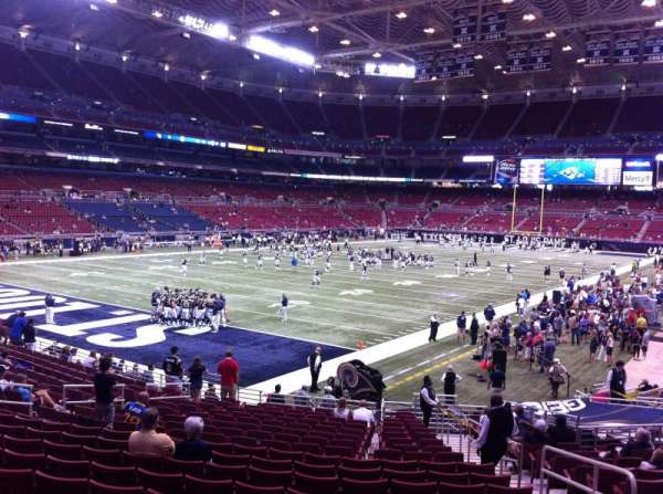 The Dome at America's Center, section: 124LO, row: U, seat: 2