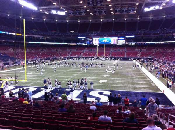 The Dome at America's Center, section: 126LO, row: U, seat: 2