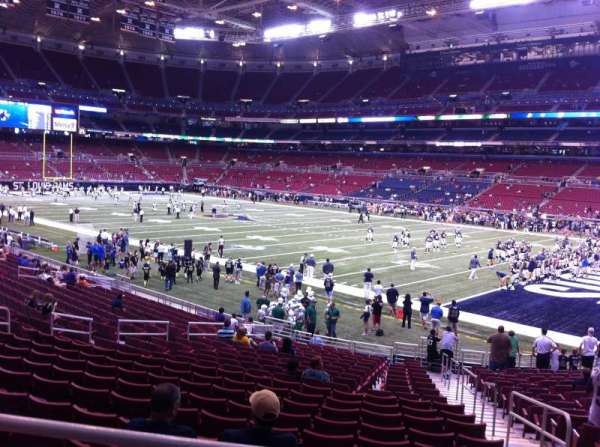 The Dome at America's Center, section: 136LO, row: U, seat: 2