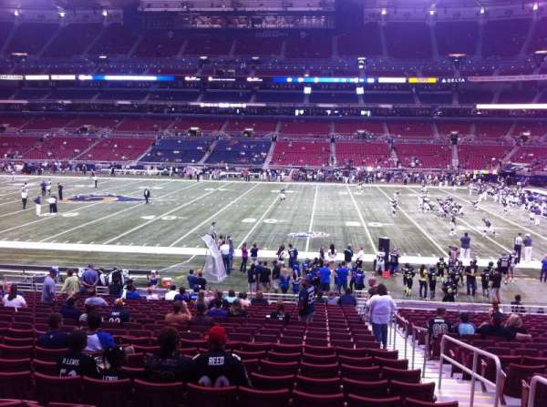 The Dome at America's Center, section: 139LO, row: U, seat: 2