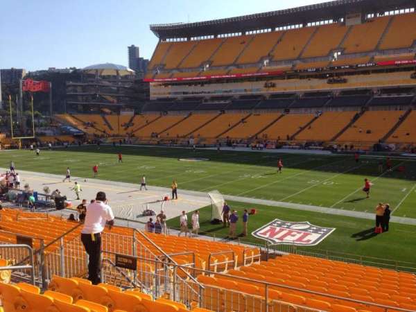 Acrisure Stadium, section: 114, row: S, seat: 10