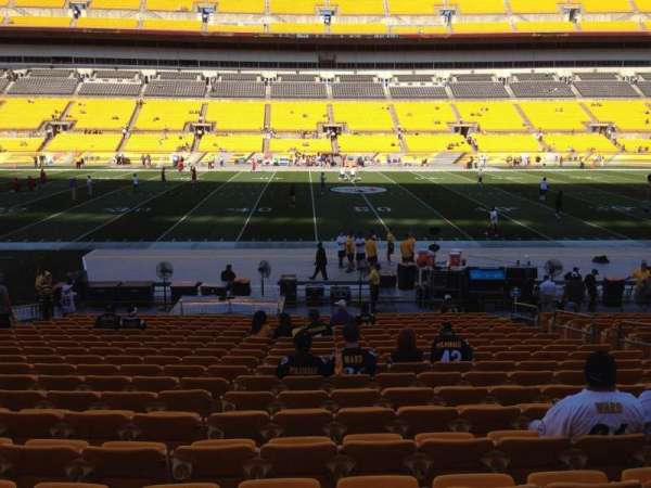 Acrisure Stadium, section: 134, row: T, seat: 10