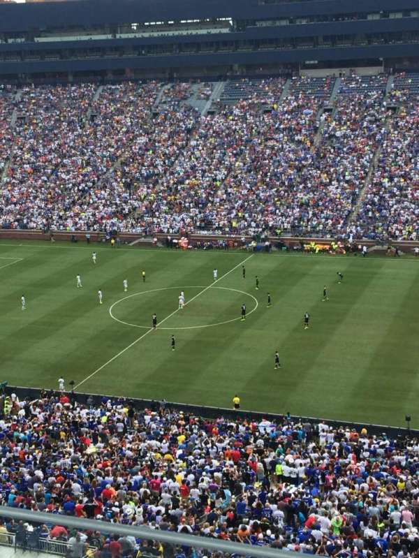 Michigan Stadium, section: 415, row: 1, seat: 10