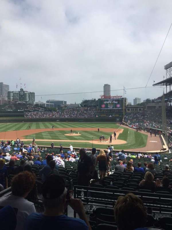 Wrigley Field, section: 214, row: 5, seat: 15