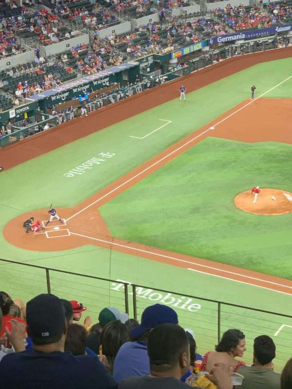 Globe Life Field, section: 224, row: 11, seat: 14