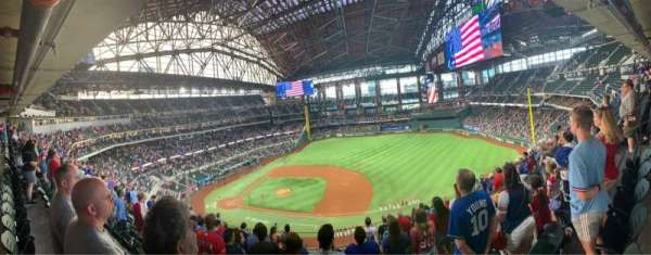 Globe Life Field, section: 224, row: 11, seat: 14