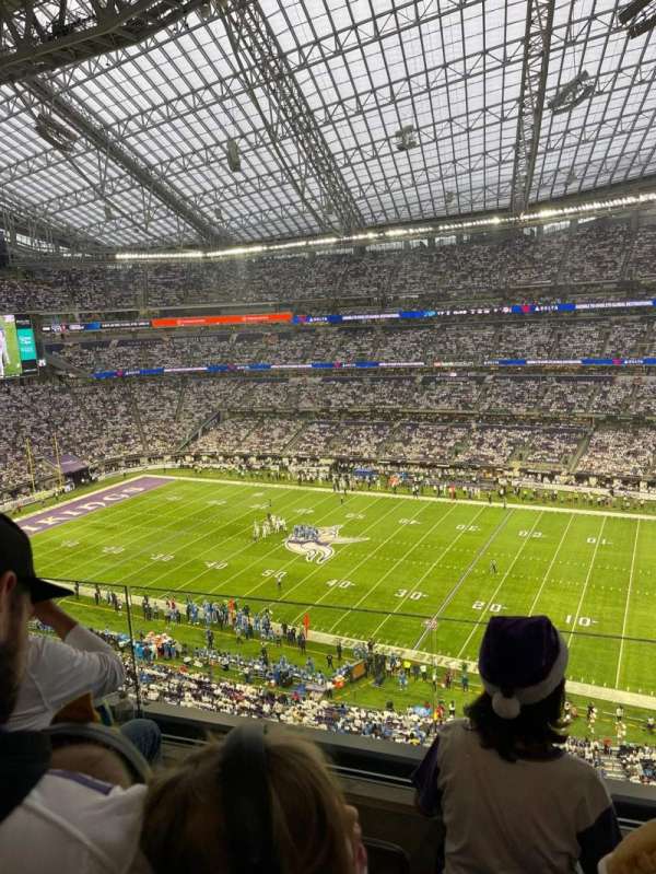 U.S. Bank Stadium, section: 309, row: C, seat: 9