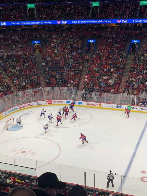 Centre Bell, section: 213, row: D, seat: 9