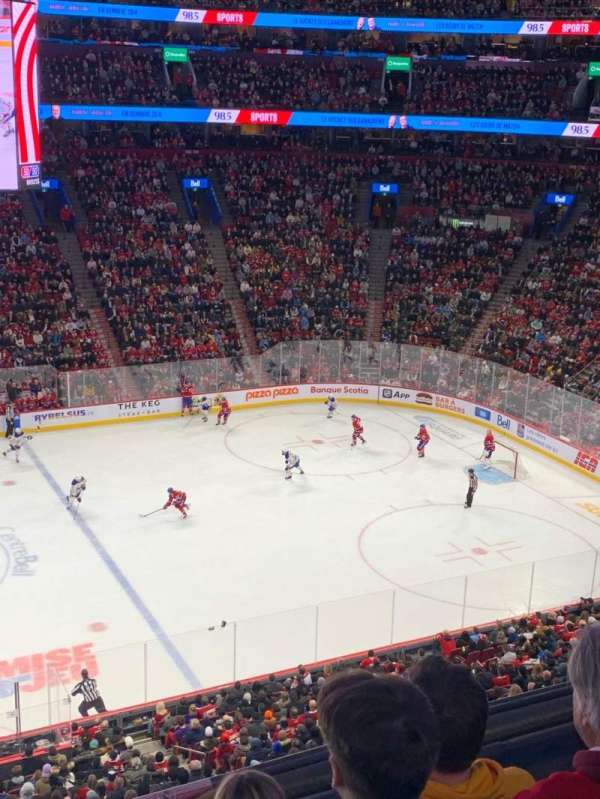 Centre Bell, section: 213, row: D, seat: 9