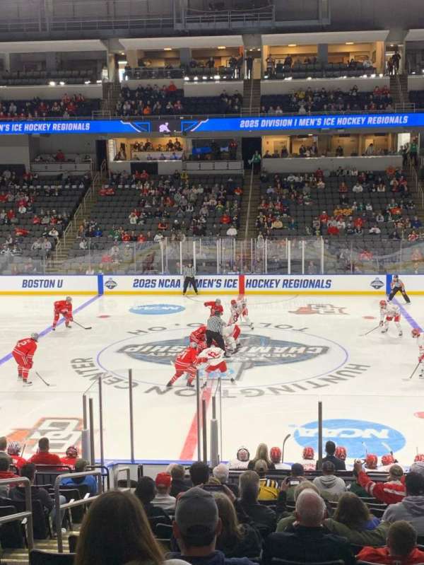Huntington Center, section: 106, row: S, seat: 17