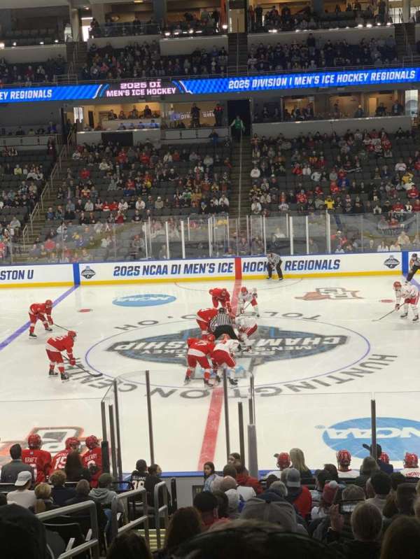 Huntington Center, section: 106, row: S, seat: 18