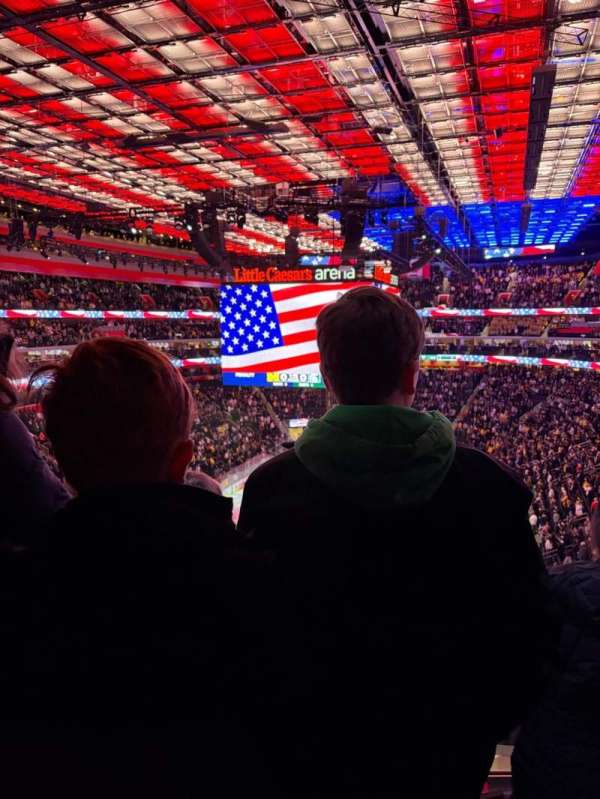Little Caesars Arena, section: M1, row: 5, seat: 10