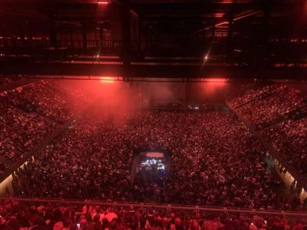 Ziggo Dome, section: 207, row: 13, seat: 231