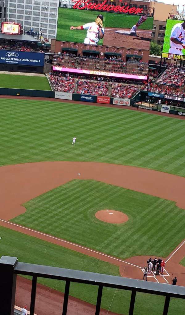 Busch Stadium, section: 452, row: 2, seat: 18