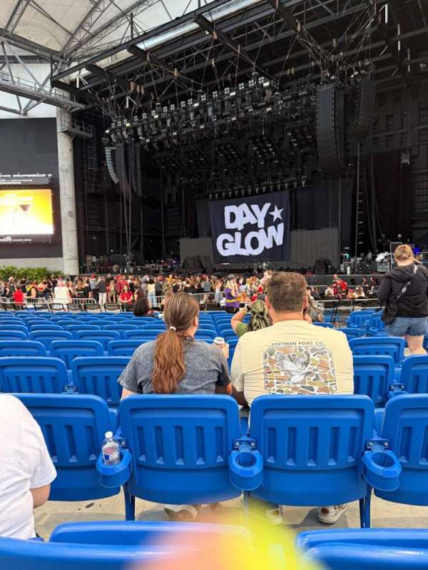 MidFlorida Credit Union Amphitheatre, section: Box A, row: 1, seat: 1-2