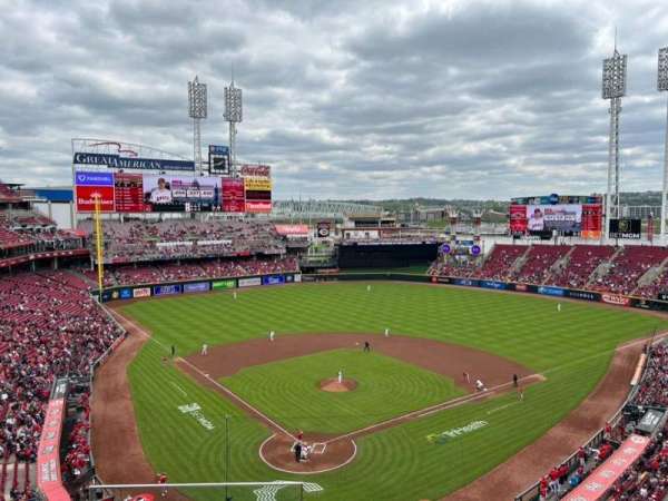 Great American Ball Park, section: 426, row: D, seat: 16