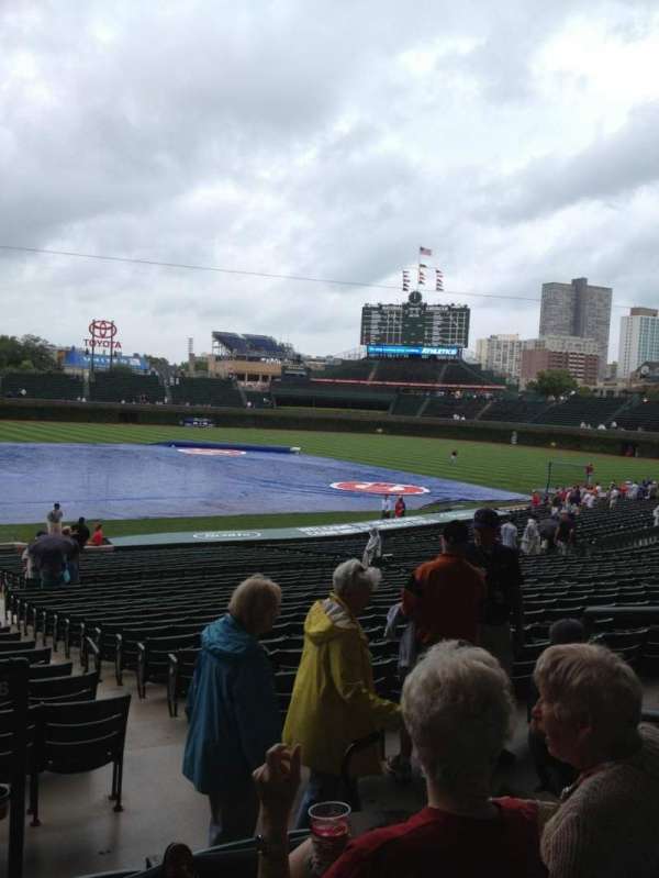 Wrigley Field, section: 222, row: 4, seat: 4