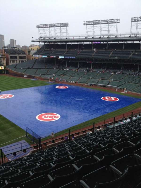 Wrigley Field, section: 307L, row: 9, seat: 1