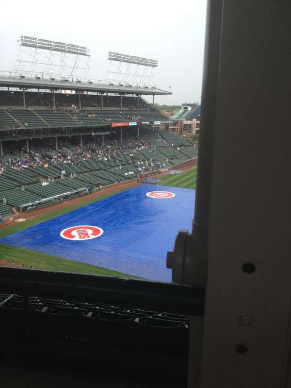 Wrigley Field, section: 424R, row: 1, seat: 18