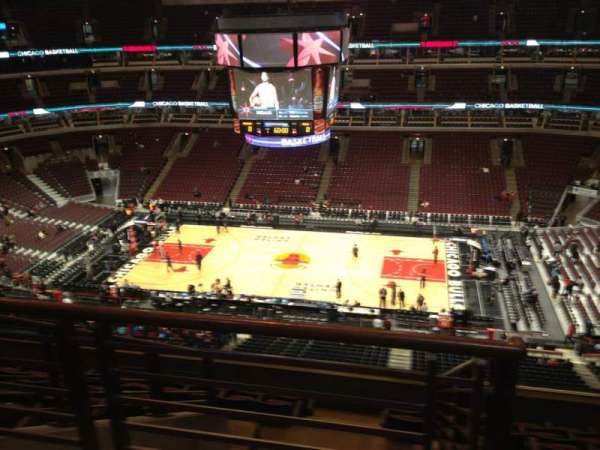 United Center, section: 333, row: 9, seat: 20
