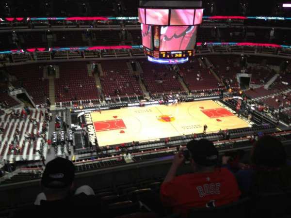 United Center, section: 319, row: 8, seat: 11