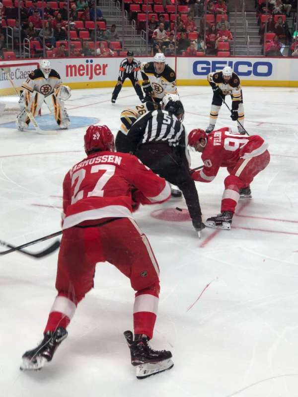 Little Caesars Arena, section: 125, row: 3, seat: 2