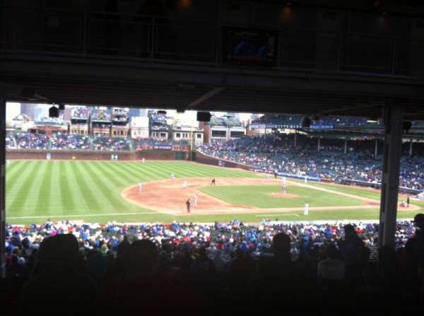Wrigley Field, section: 209, row: 18, seat: 6