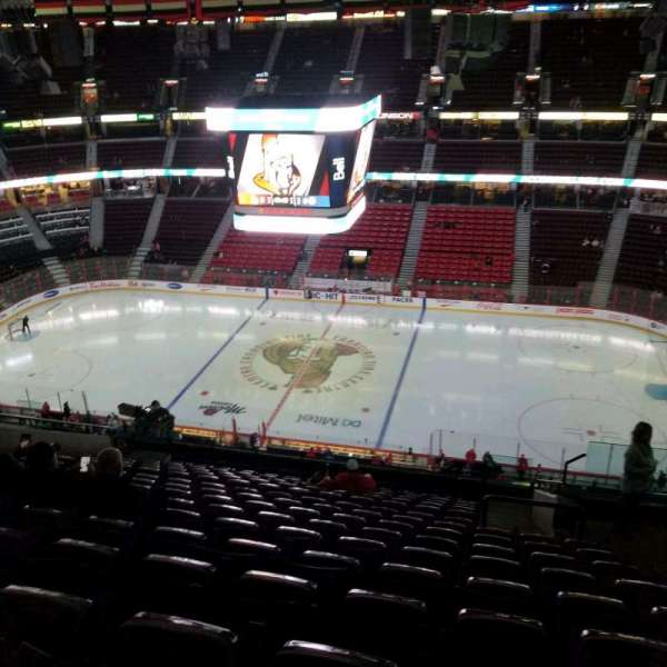 Canadian Tire Centre, section: 307, row: r, seat: 3
