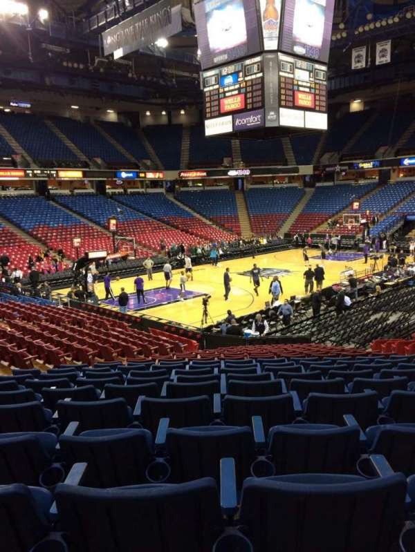 Sleep Train Arena, section: 118, row: U, seat: 7