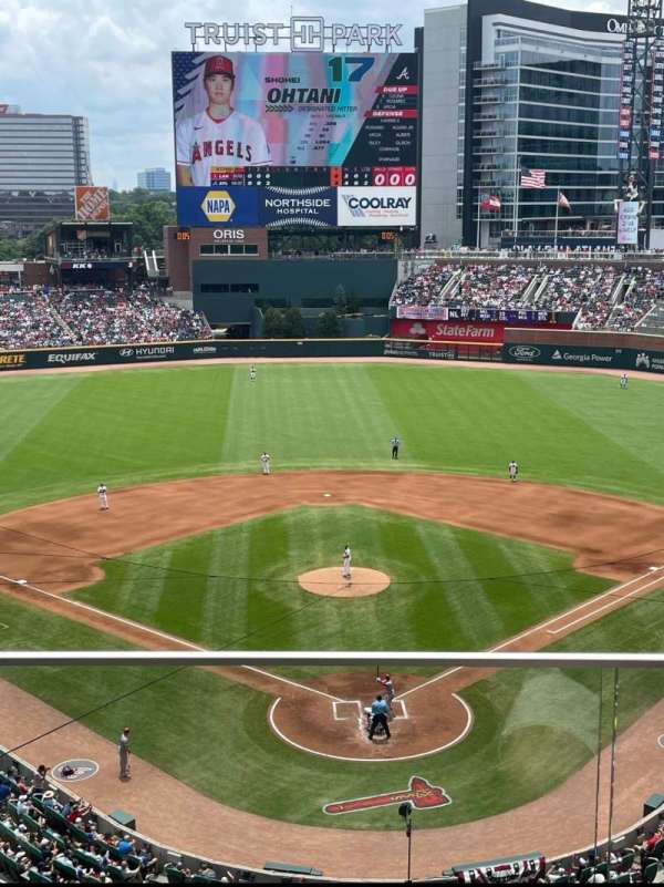 Truist Park, section: 326, row: 2, seat: 22