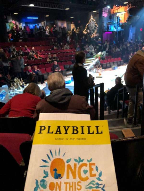 Circle in the Square Theatre, section: Orchestra 100 (Even), row: E, seat: 126