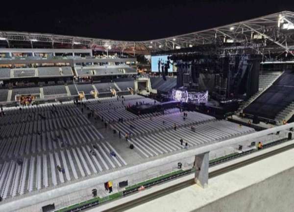 BMO Stadium, section: 212, row: K, seat: 8