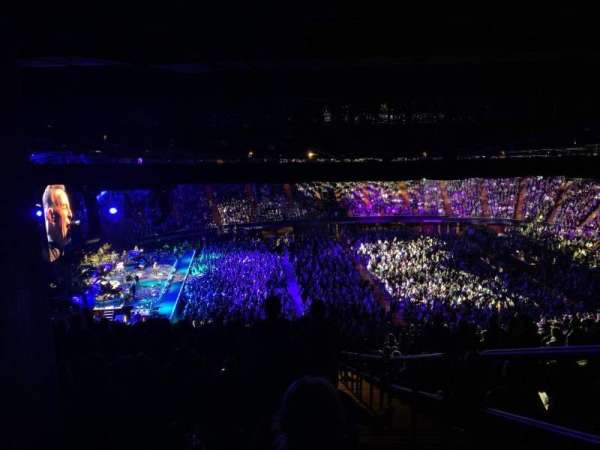 Kia Forum, section: 225, row: 22, seat: 15