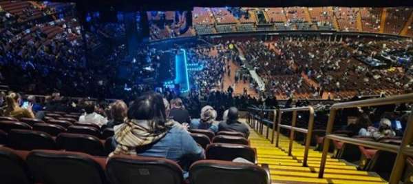 Kia Forum, section: 225, row: 19, seat: 15